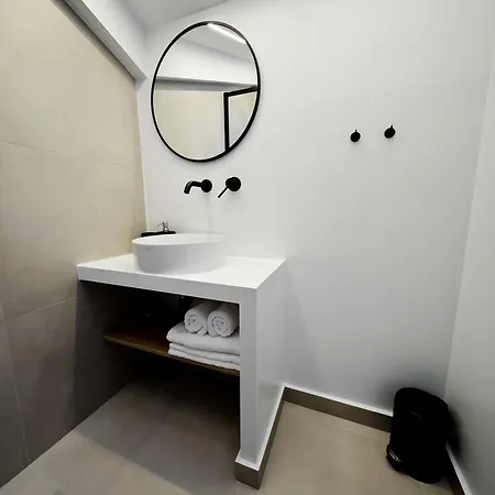 Cozy Corner 2 *